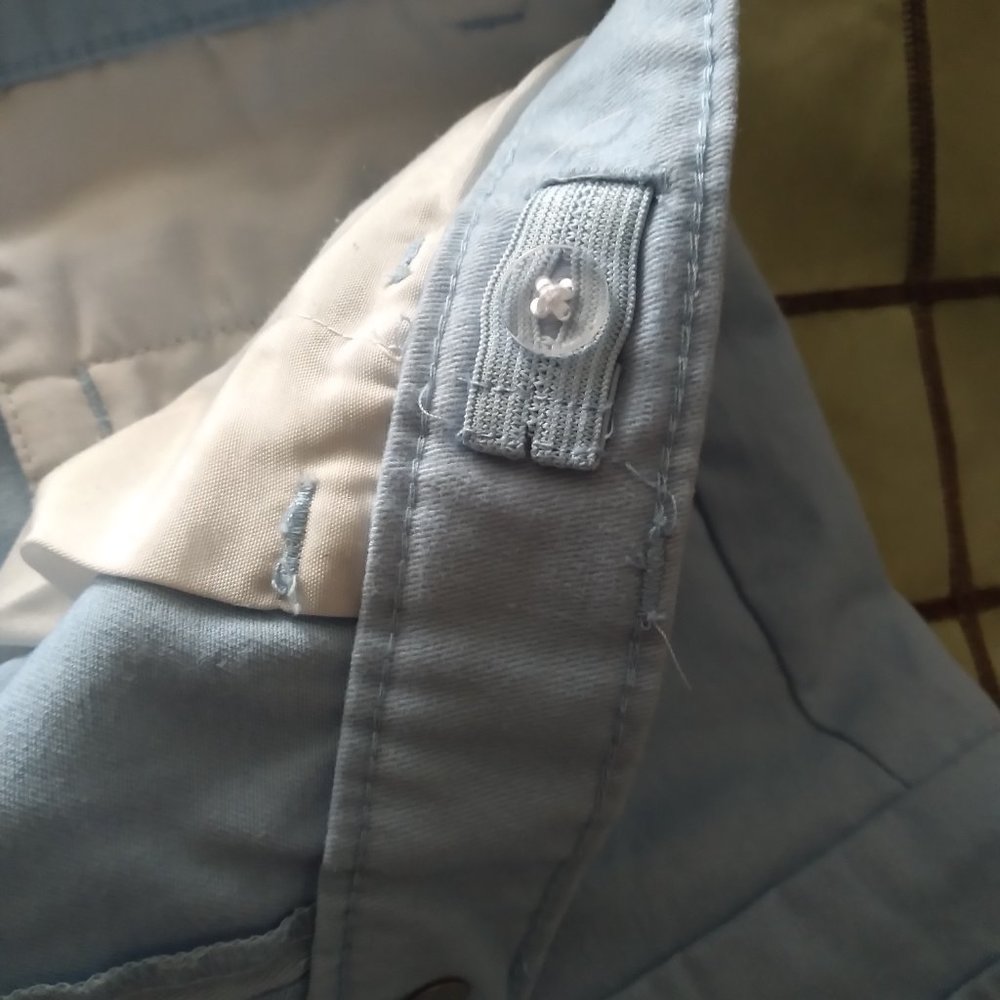 Shorts - Picture 5 of 5